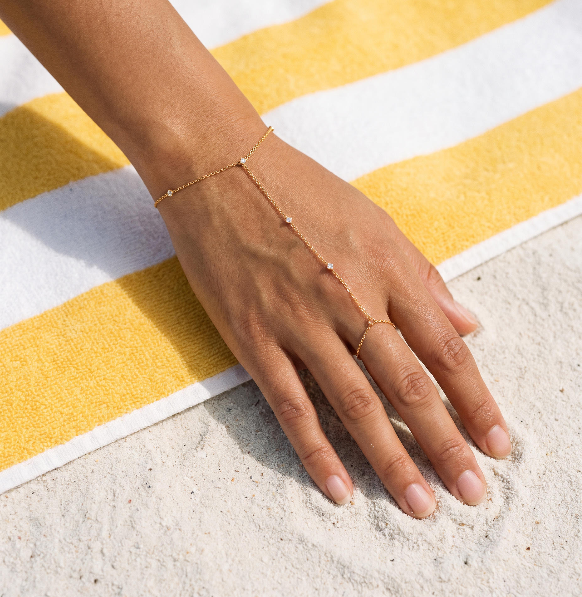 Fave Hand chain