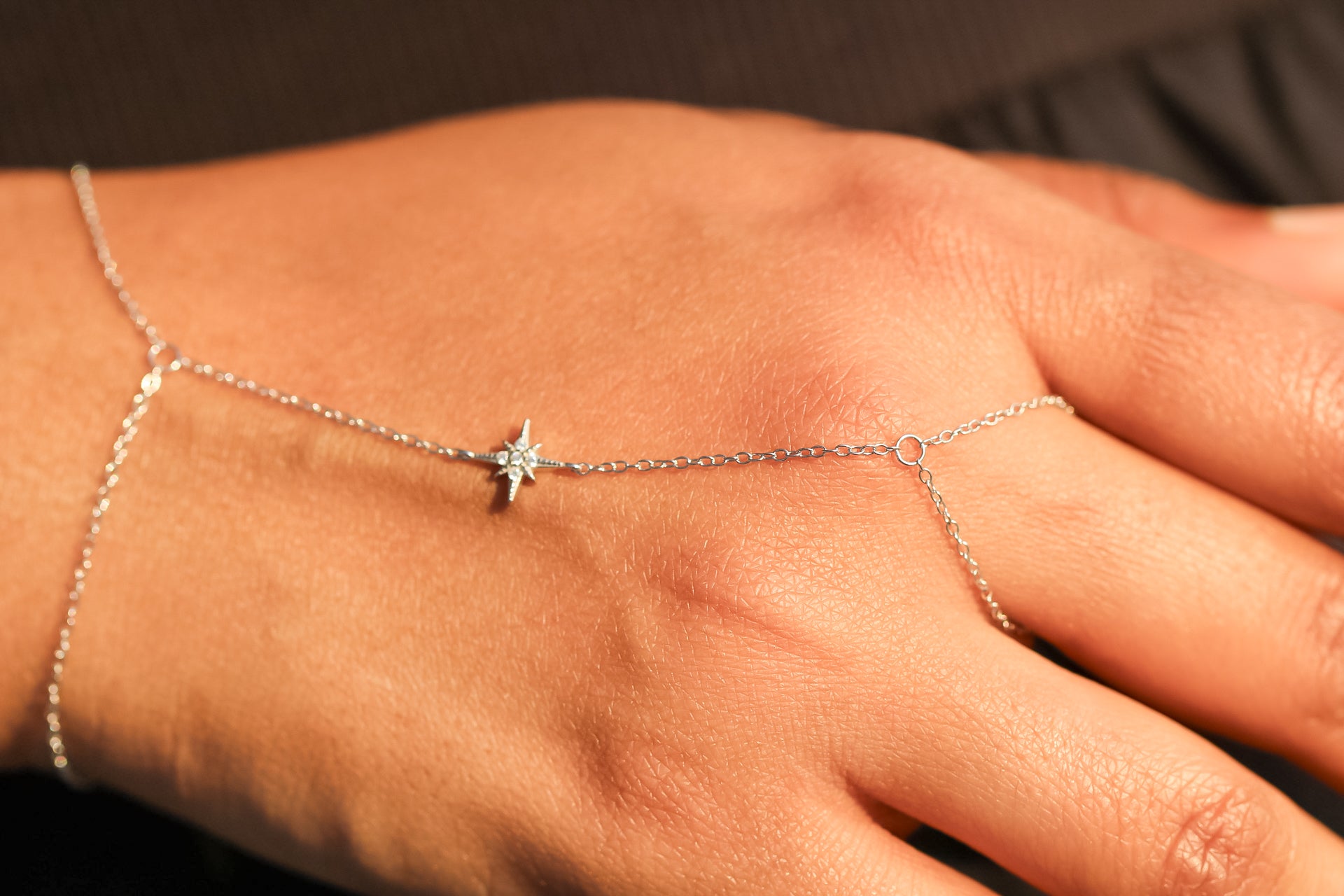 Single Star Hand Chain