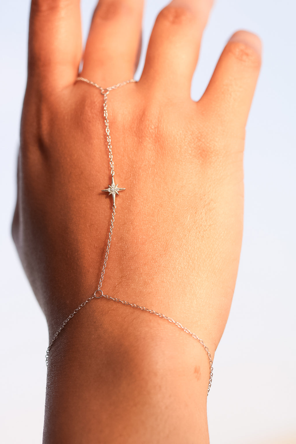 Single Star Hand Chain